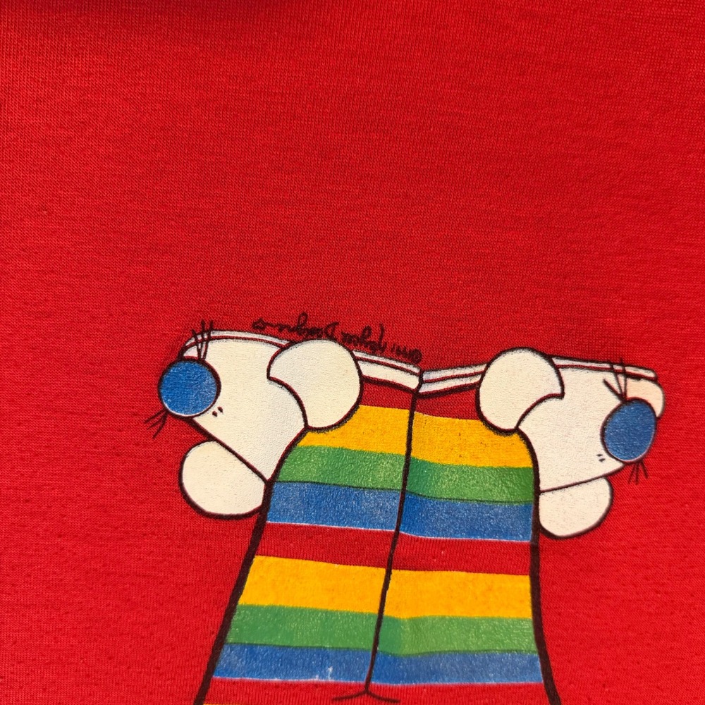 Vintage Im Hibearnating Rainbow Bear Nightshirt Red Long Sleeve Sleep Shirt L - Picture 8 of 12